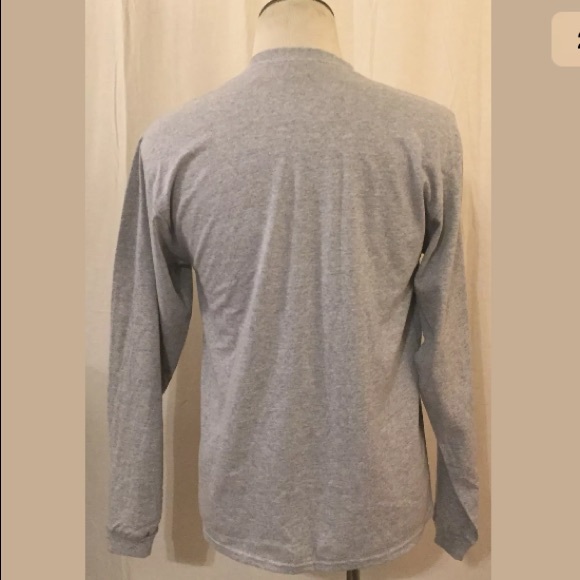 NWT Steve & Barry’s M Long Sleeve Gray Graphic Tee - Picture 2 of 4